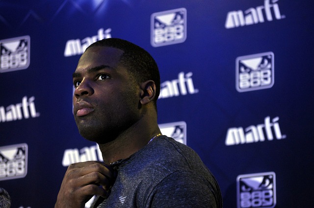 本泽马：我和C罗无需向外界展示什么；回皇马？完全有可能